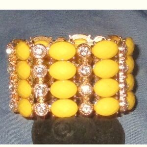 Chunky Gold Tone Crystal Cabochon Stretch Bracelet